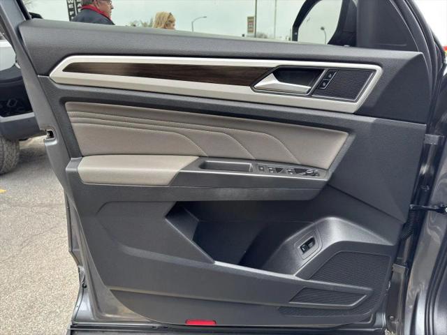 2023 Volkswagen Atlas 3.6L V6 SE w/Technology