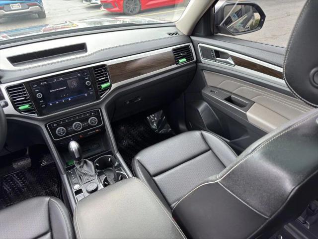 2023 Volkswagen Atlas 3.6L V6 SE w/Technology