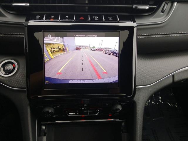 2026 Jeep Grand Cherokee L Altitude 4x2