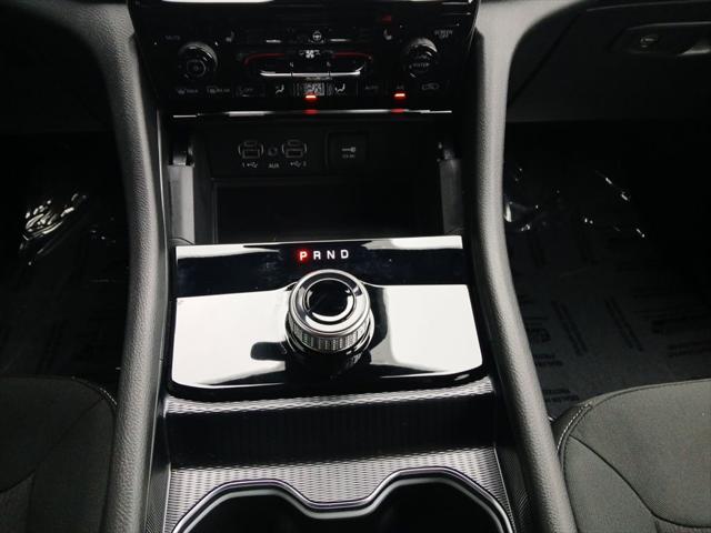 2026 Jeep Grand Cherokee L Altitude 4x2