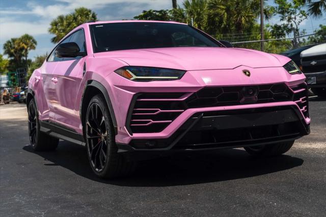 2020 Lamborghini Urus Base
