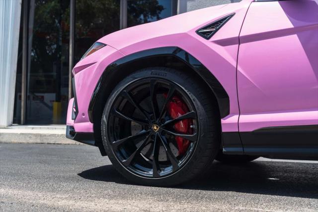 2020 Lamborghini Urus Base