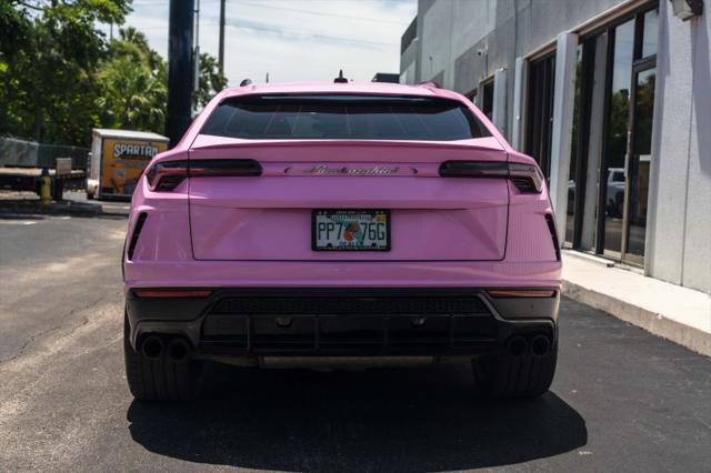 2020 Lamborghini Urus Base