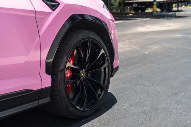 2020 Lamborghini Urus Base