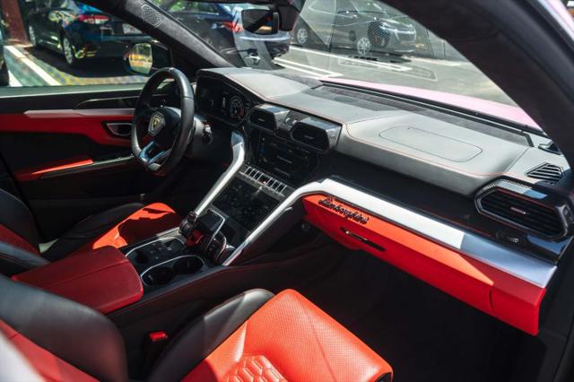 2020 Lamborghini Urus Base