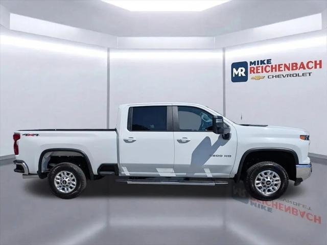 2025 Chevrolet Silverado 2500HD 4WD Crew Cab Standard Bed LT