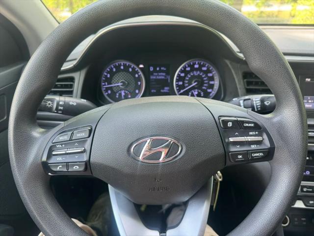 2020 Hyundai Elantra SE