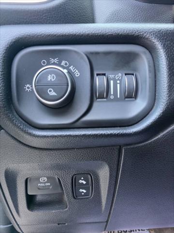 2021 Ram 1500 Laramie Crew Cab 4x4 57 Box