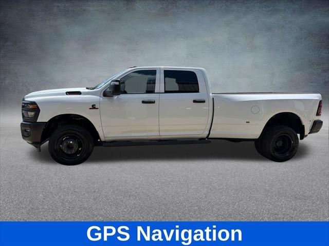 2026 RAM 3500 RAM 3500 TRADESMAN CREW CAB 4X4 8 BOX