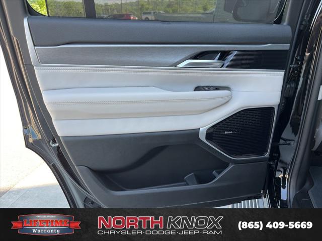 2026 Jeep Grand Wagoneer Limited Altitude 4x4