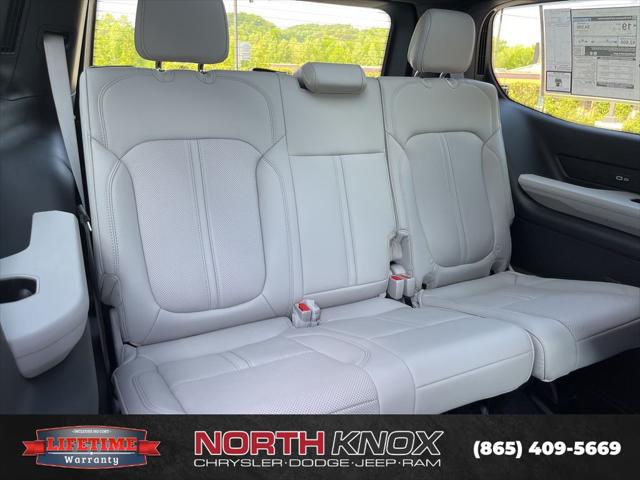 2026 Jeep Grand Wagoneer Limited Altitude 4x4