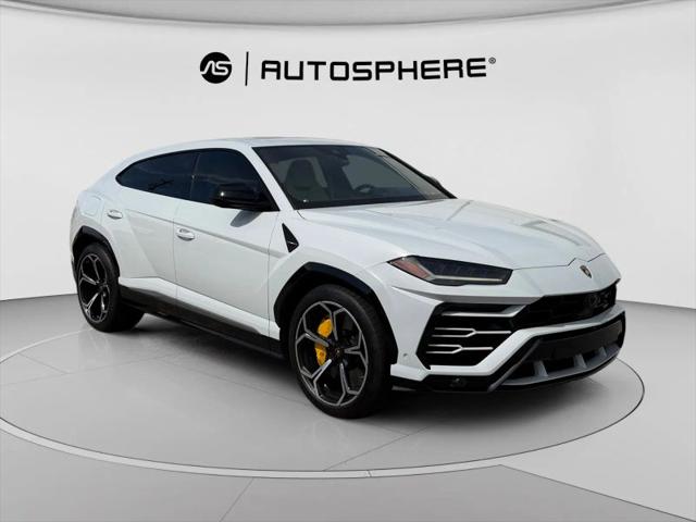 2019 Lamborghini Urus Base