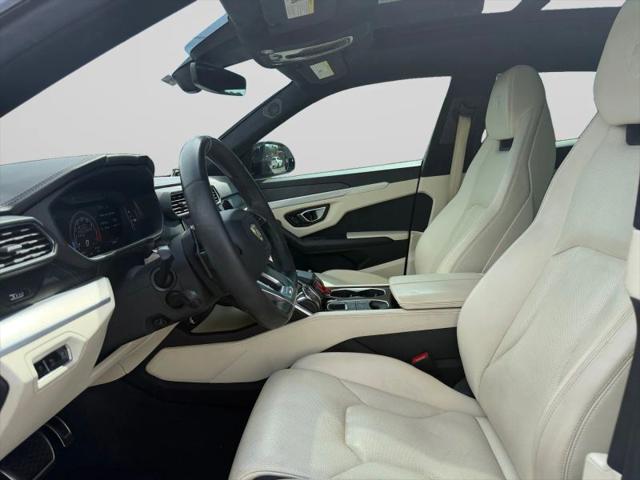2019 Lamborghini Urus Base