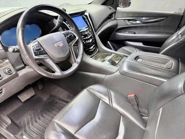 2020 Cadillac Escalade 4WD Platinum