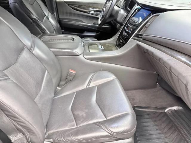 2020 Cadillac Escalade 4WD Platinum