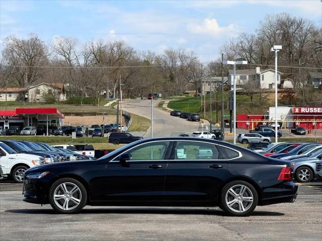 2018 Volvo S90 T5 Momentum