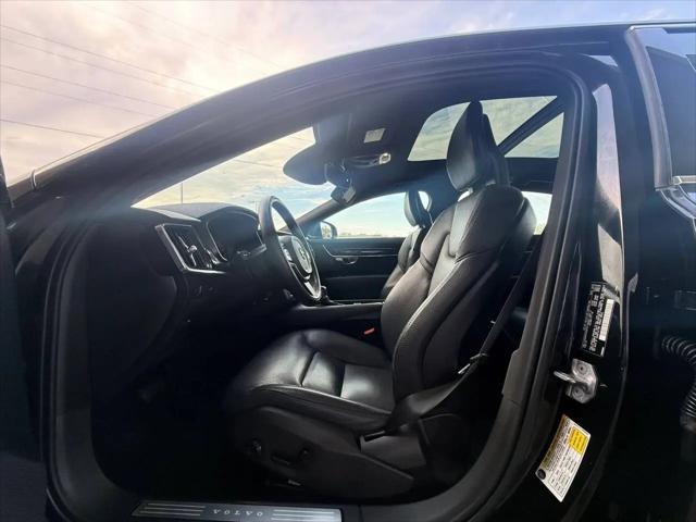 2018 Volvo S90 T5 Momentum
