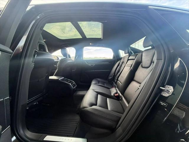 2018 Volvo S90 T5 Momentum