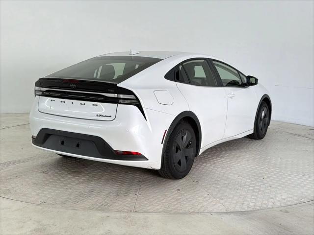 2024 Toyota Prius Prime SE