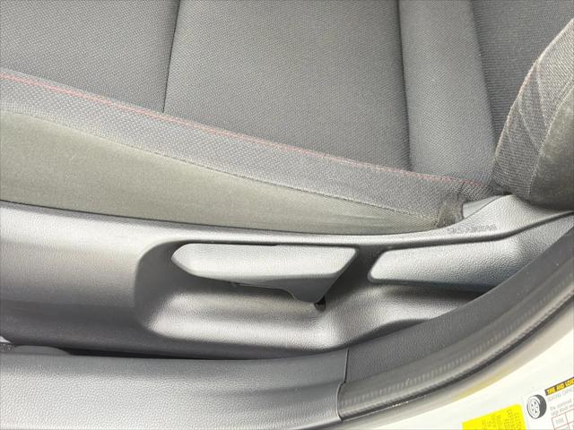 2024 Toyota Prius Prime SE