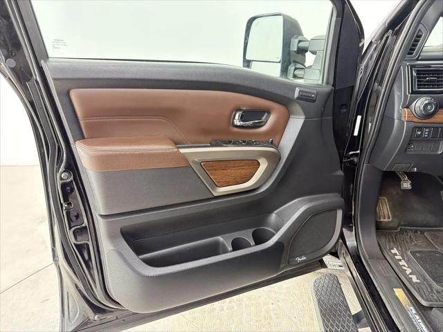 2021 Nissan Titan XD Crew Cab Platinum Reserve 4x4