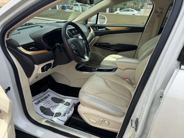 2015 Lincoln MKC Base