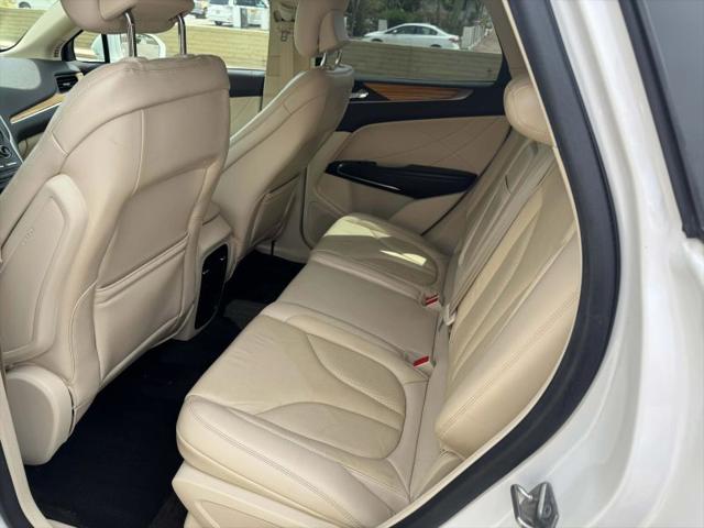 2015 Lincoln MKC Base