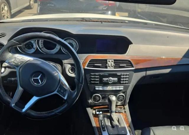 2013 Mercedes-Benz C 250 Sport