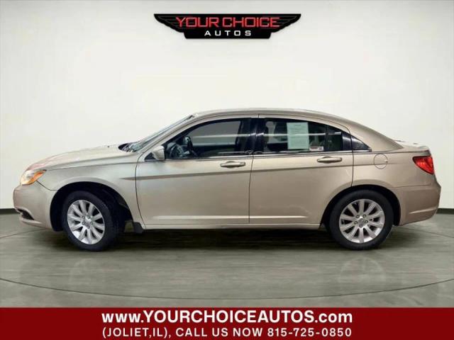 2013 Chrysler 200 Touring