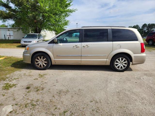2015 Chrysler Town & Country Touring