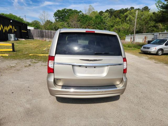 2015 Chrysler Town & Country Touring
