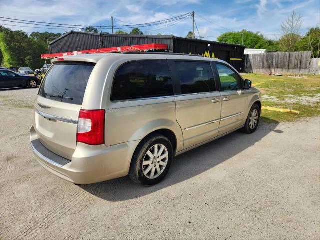 2015 Chrysler Town & Country Touring