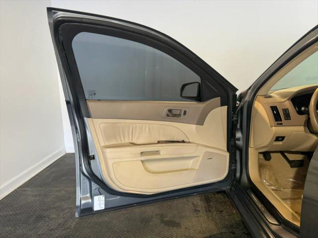 2005 Cadillac STS V8
