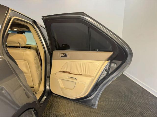 2005 Cadillac STS V8