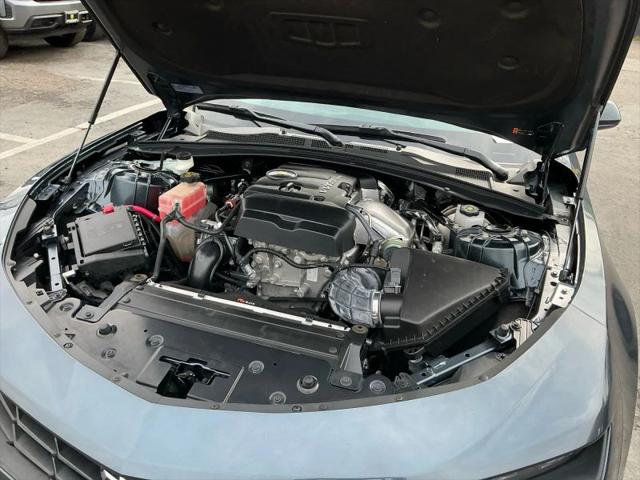 2023 Chevrolet Camaro RWD Coupe 2LT