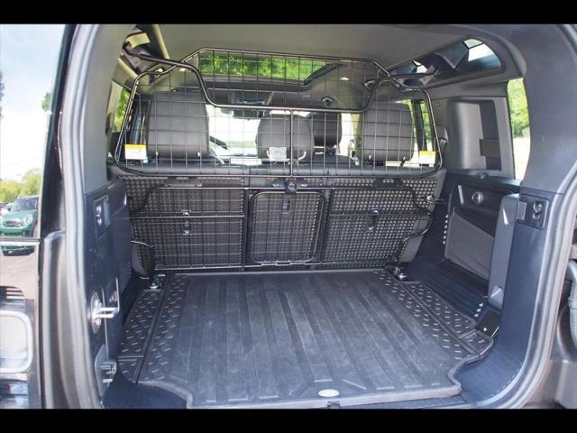 2024 Land Rover Defender 110 P525 V8