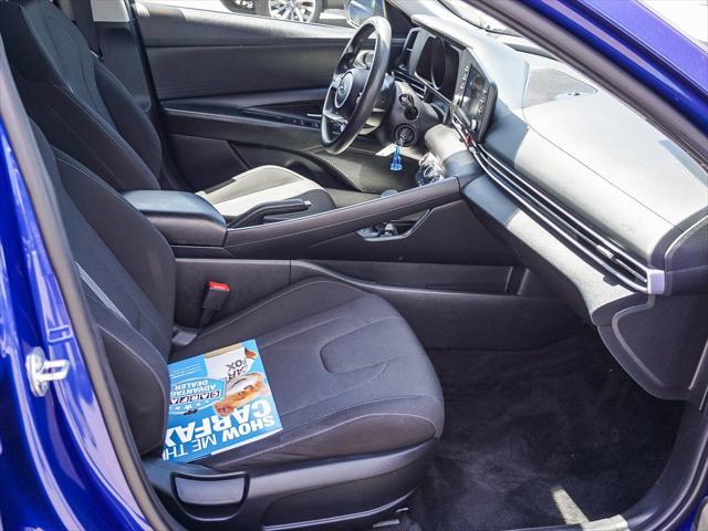 2023 Hyundai Elantra SE