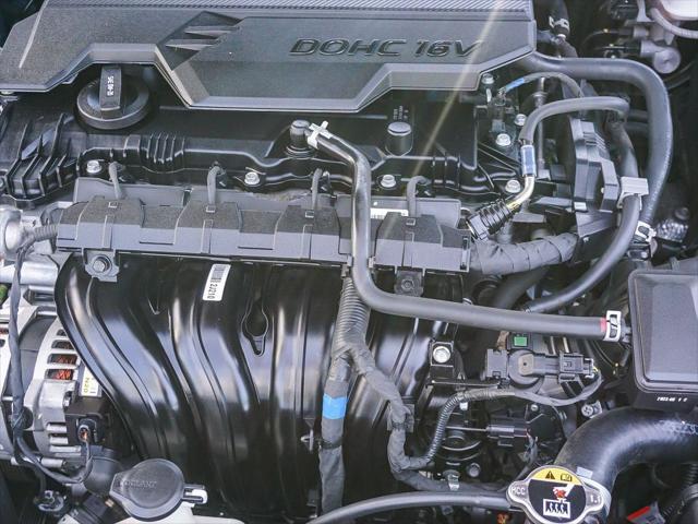 2023 Hyundai Elantra SE
