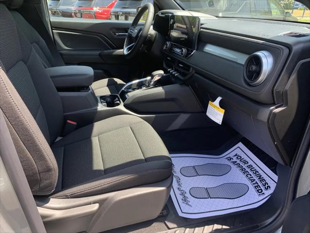2026 Chevrolet Colorado LT, 4WD