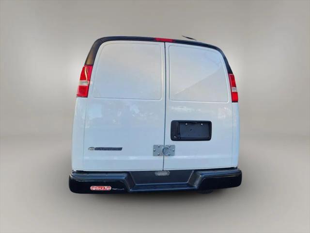 2020 Chevrolet Express Cargo Van RWD 2500 Regular Wheelbase WT