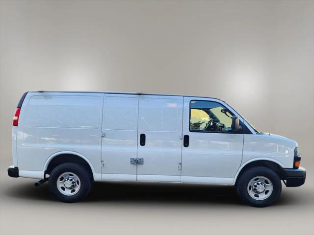 2020 Chevrolet Express Cargo Van RWD 2500 Regular Wheelbase WT
