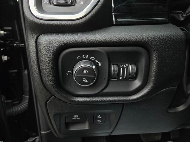 2025 Ram 1500 Laramie Crew Cab 4x4 5'7" Box