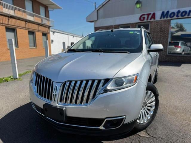 2013 Lincoln MKX Base