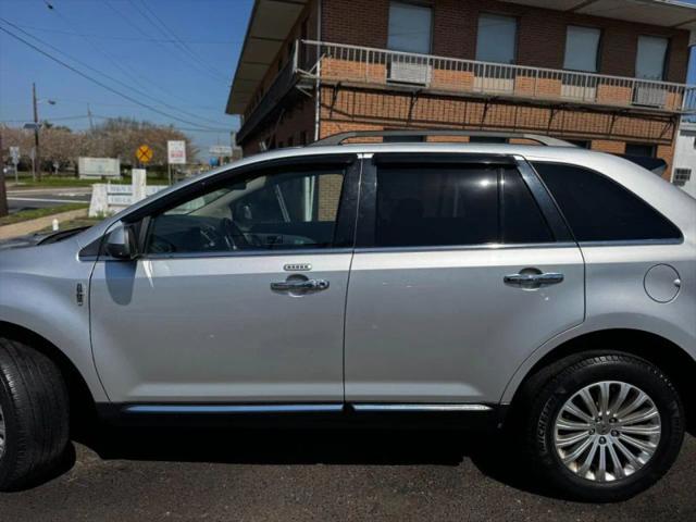 2013 Lincoln MKX Base