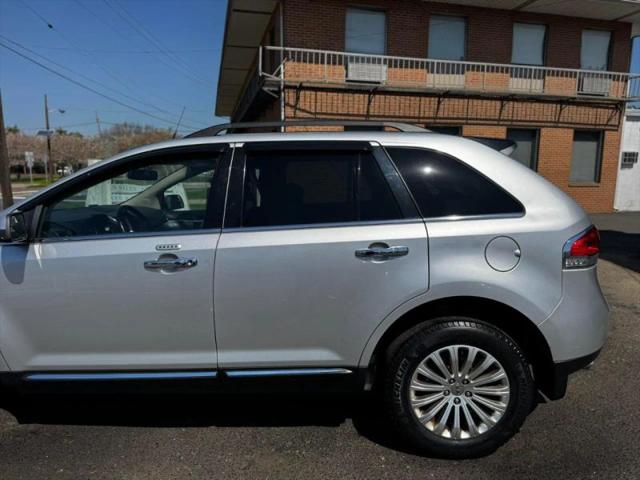 2013 Lincoln MKX Base