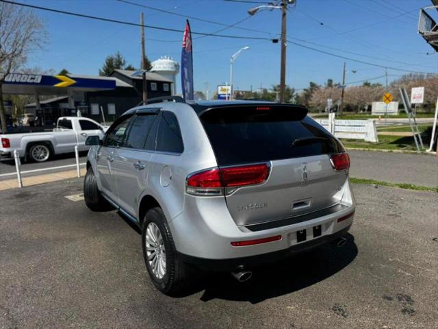 2013 Lincoln MKX Base