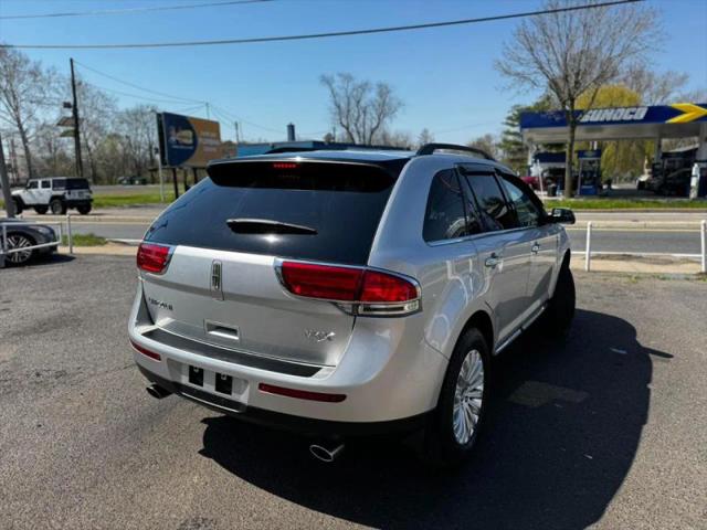 2013 Lincoln MKX Base
