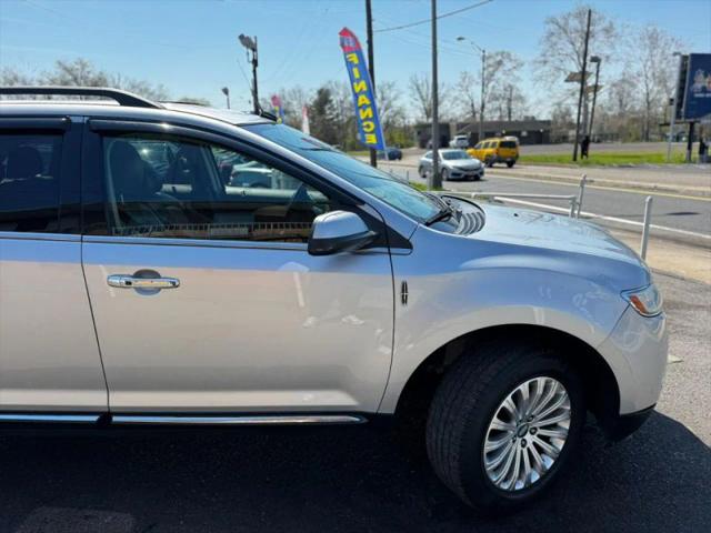 2013 Lincoln MKX Base
