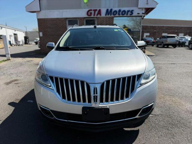 2013 Lincoln MKX Base
