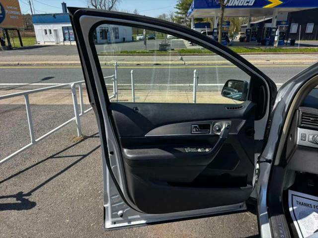 2013 Lincoln MKX Base